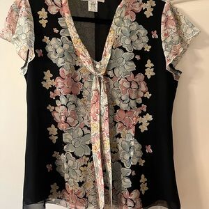 Nine West Black Floral Tie-Front V-Neck Blouse